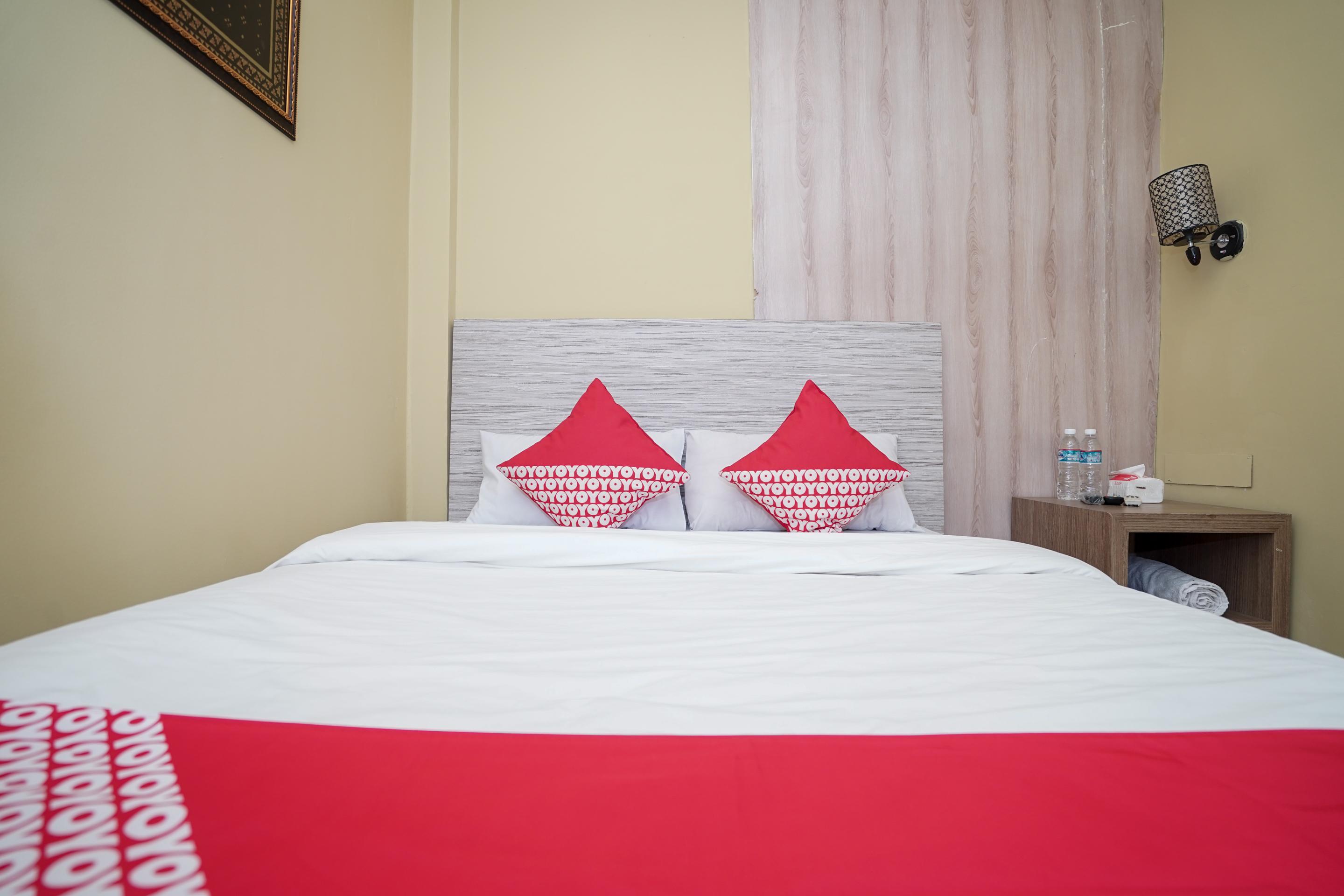 Urbanview Hotel Best Skip Palembang Exterior foto
